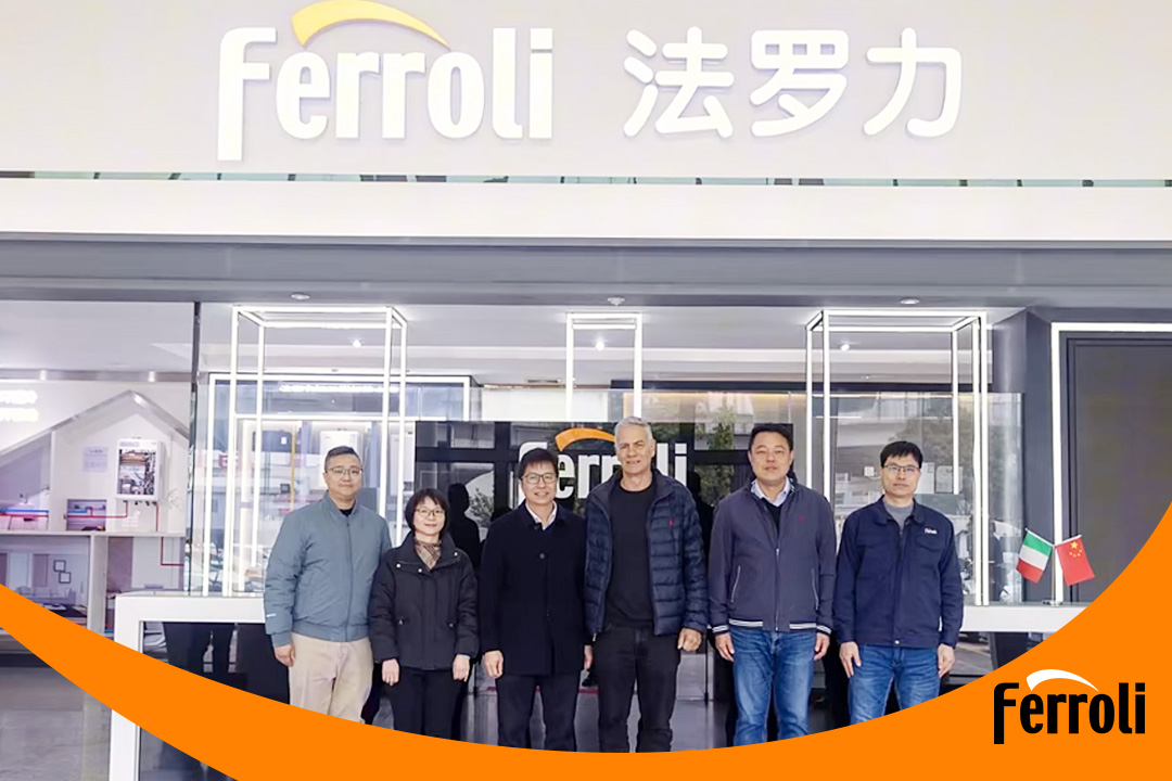 鹤山市市长张华景考察亚美AM8AG广东生产基地